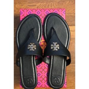 Tory Burch Jolie Flat Thong Leather Sandal